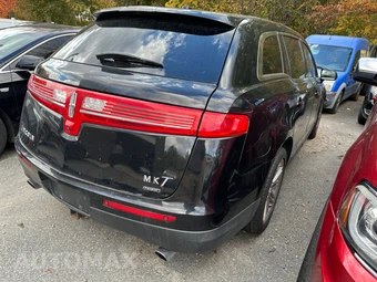2016 Lincoln MKT EcoBoost – miniatura 3