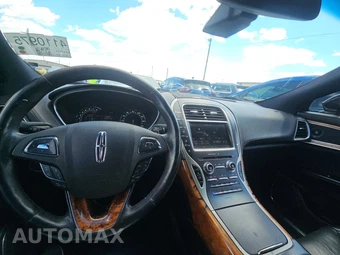 2016 Lincoln MKX Reserve – miniatura 11