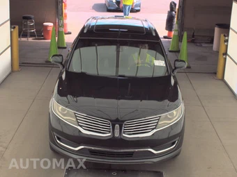 2016 Lincoln MKX Reserve – miniatura 2