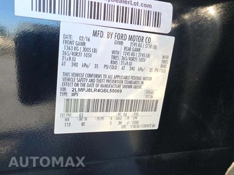 2016 Lincoln MKX Reserve – miniatura 2