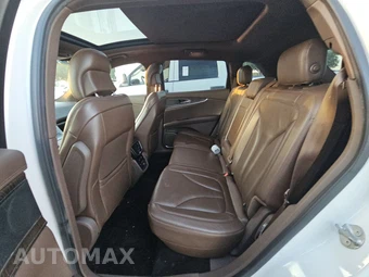 2016 Lincoln MKX Reserve – miniatura 13