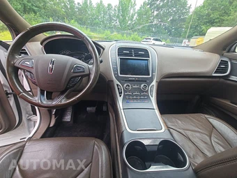 2016 Lincoln MKX Reserve - miniatura 11