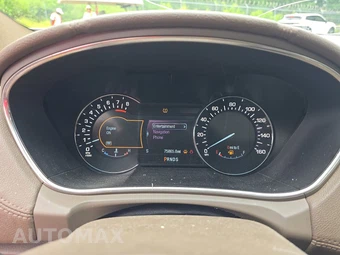 2016 Lincoln MKX Reserve - miniatura 12