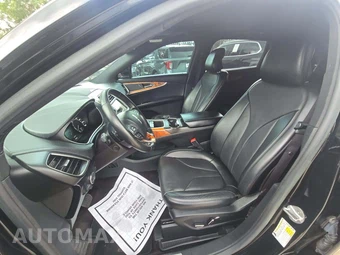 2016 Lincoln MKX Reserve - miniatura 3