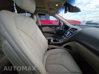2016 Lincoln MKX Reserve – miniatura 8