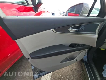 2016 Lincoln MKX Reserve – miniatura 9