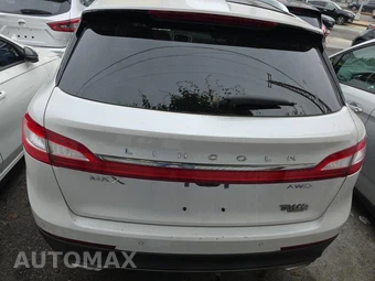 2016 Lincoln MKX Reserve – miniatura 5