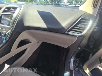 2016 Lincoln MKX Reserve – miniatura 16