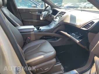 2016 Lincoln MKX Reserve – miniatura 14