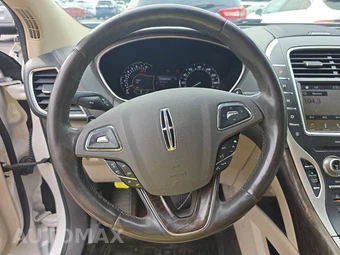 2016 Lincoln MKX Reserve – miniatura 10