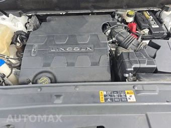 2016 Lincoln MKX Reserve – miniatura 15