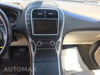 2016 Lincoln MKX Reserve – miniatura 11