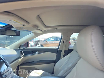 2016 Lincoln MKX Reserve – miniatura 17