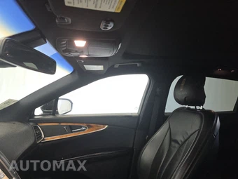 2016 Lincoln MKX Reserve - miniatura 18