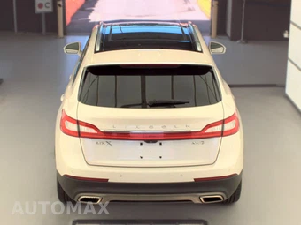 2016 Lincoln MKX Reserve – miniatura 5