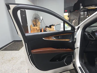 2016 Lincoln MKX Reserve – miniatura 9