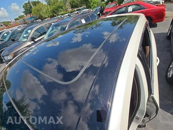 2016 Lincoln MKX Reserve – miniatura 12