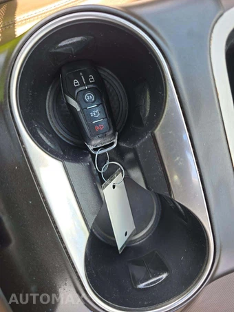 2016 Lincoln MKX Reserve – miniatura 8