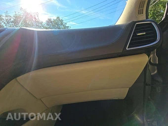 2016 Lincoln MKX Select - miniatura 19