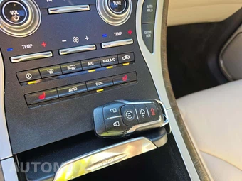 2016 Lincoln MKX Select - miniatura 8