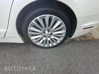 2016 Lincoln MKZ – miniatura 25