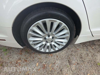 2016 Lincoln MKZ – miniatura 26