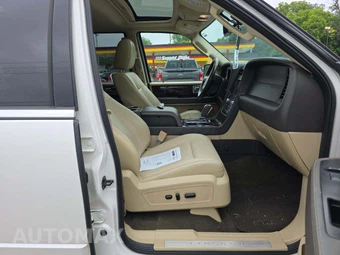 2016 Lincoln Navigator L Reserve – miniatura 16