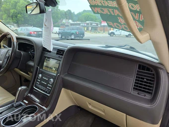 2016 Lincoln Navigator L Reserve – miniatura 17