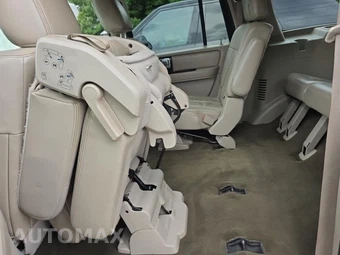 2016 Lincoln Navigator L Select – miniatura 16