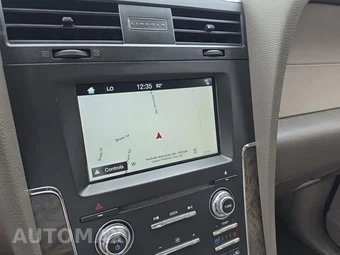 2016 Lincoln Navigator L Select – miniatura 23
