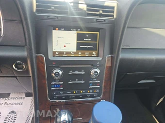 2016 Lincoln Navigator L Select – miniatura 10
