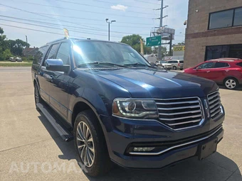 2016 Lincoln Navigator L Select – miniatura 4