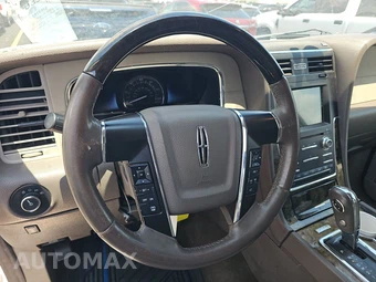 2016 Lincoln Navigator Select - miniatura 10