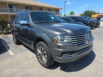2016 Lincoln Navigator Select – miniatura 3