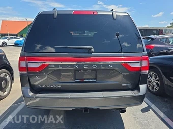 2016 Lincoln Navigator Select – miniatura 5