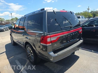 2016 Lincoln Navigator Select – miniatura 6