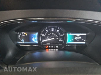 2016 Lincoln Navigator Select – miniatura 12