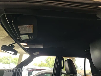 2016 Lincoln Navigator Select – miniatura 17