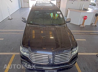 2016 Lincoln Navigator Select – miniatura 2