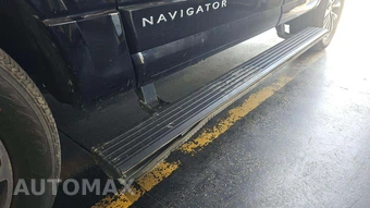 2016 Lincoln Navigator Select – miniatura 43