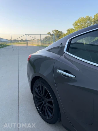 2016 Maserati Ghibli S Q4 – miniatura 12