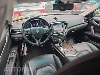 2016 Maserati Ghibli S Q4 – miniatura 14
