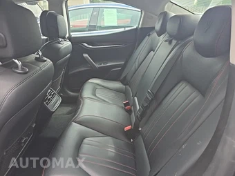 2016 Maserati Ghibli S Q4 – miniatura 16