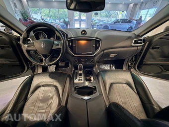 2016 Maserati Ghibli – miniatura 21