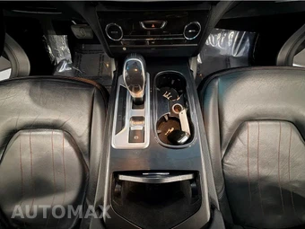2016 Maserati Ghibli – miniatura 22