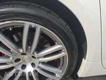 2016 Maserati Quattroporte S – miniatura 20