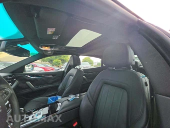 2016 Maserati Quattroporte S – miniatura 8