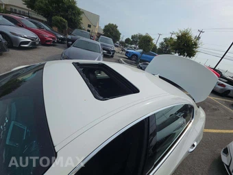 2016 Maserati Quattroporte S – miniatura 9