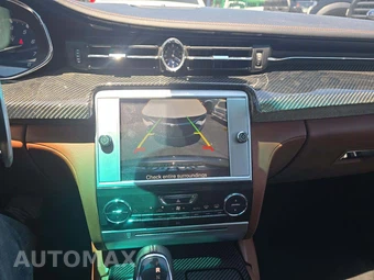 2016 Maserati Quattroporte S – miniatura 10