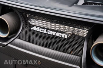 2016 McLaren 675LT Coupe - miniatura 16
